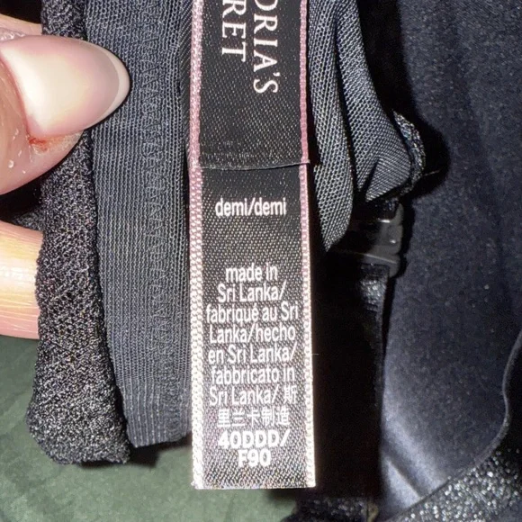 Victoria's Secret very sexy DemiBra
